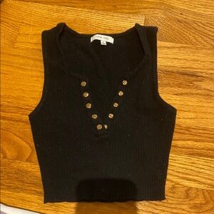 Love tree black crop tank large